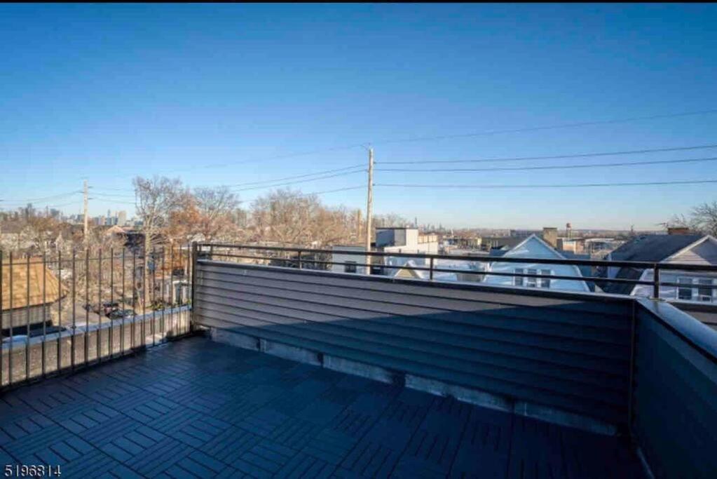 Secret Escape - 20 Min From Nyc N 2 Apartment Jersey City Luaran gambar