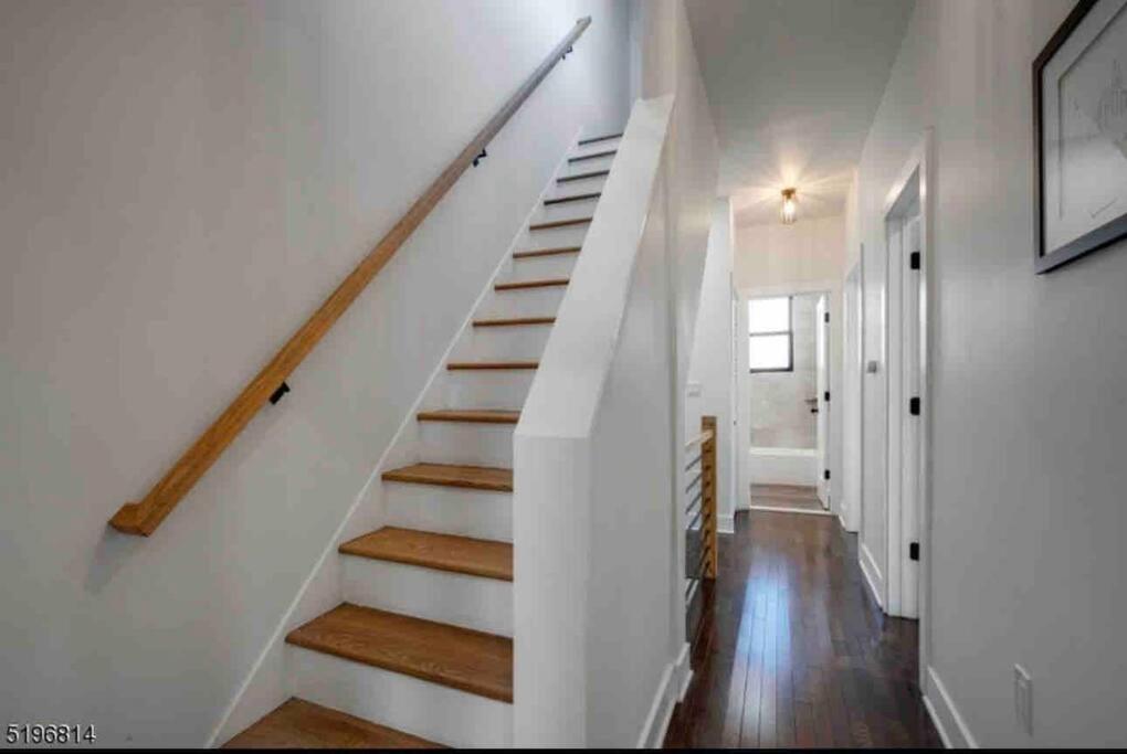 Secret Escape - 20 Min From Nyc N 2 Apartment Jersey City Luaran gambar
