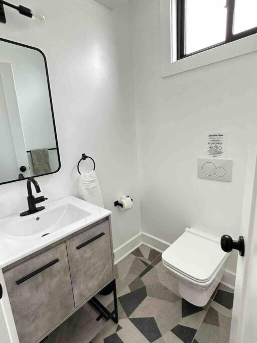 Secret Escape - 20 Min From Nyc N 2 Apartment Jersey City Luaran gambar
